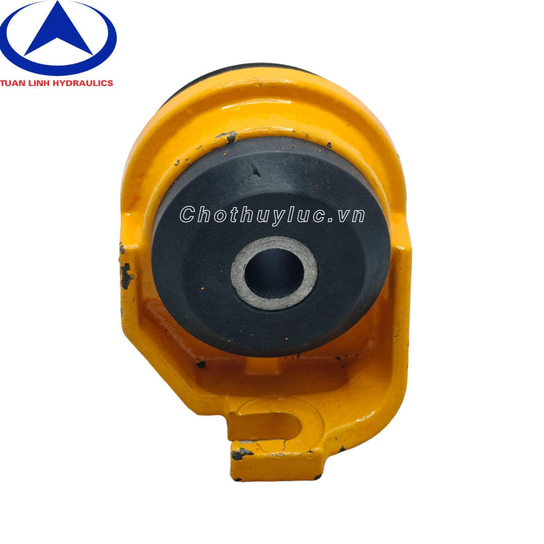 Chân máy động cơ Deutz BF6M1012, BF6M1013, BF4M1013